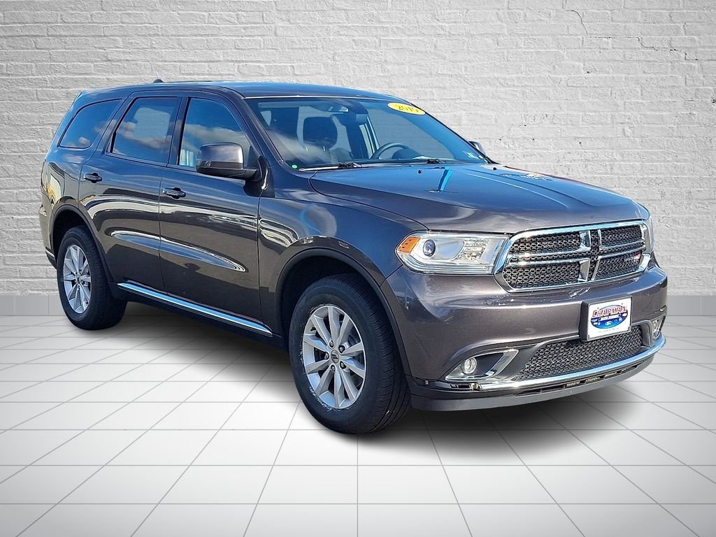 Used 2019 Gray Dodge SXT image 3