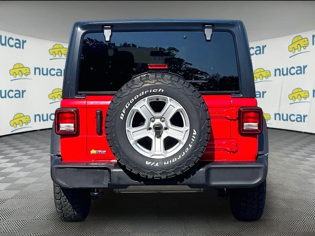 Used 2021 Red Jeep Sport S image 5