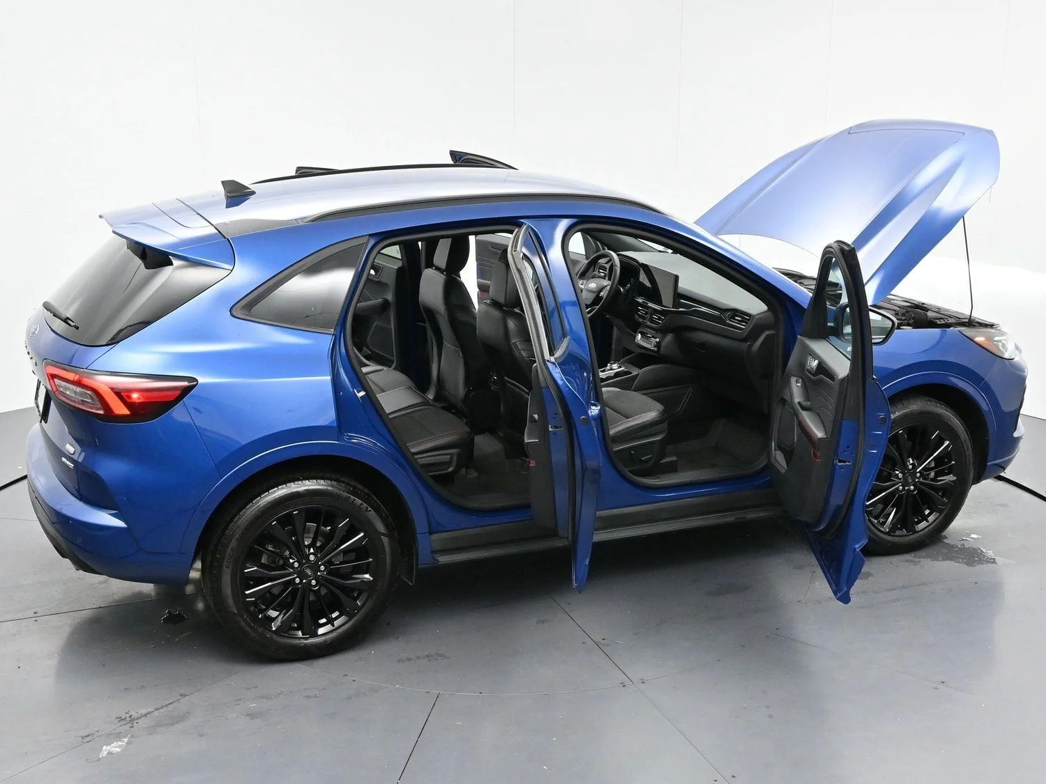Used 2023 Atlas Blue Ford ST-Line Elite image 38