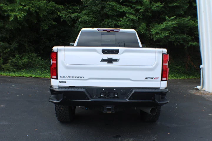 Used 2026 Summit White Chevrolet ZR2 image 21