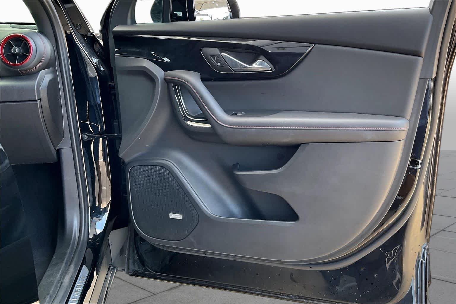 Used 2025 Black Chevrolet RS image 21