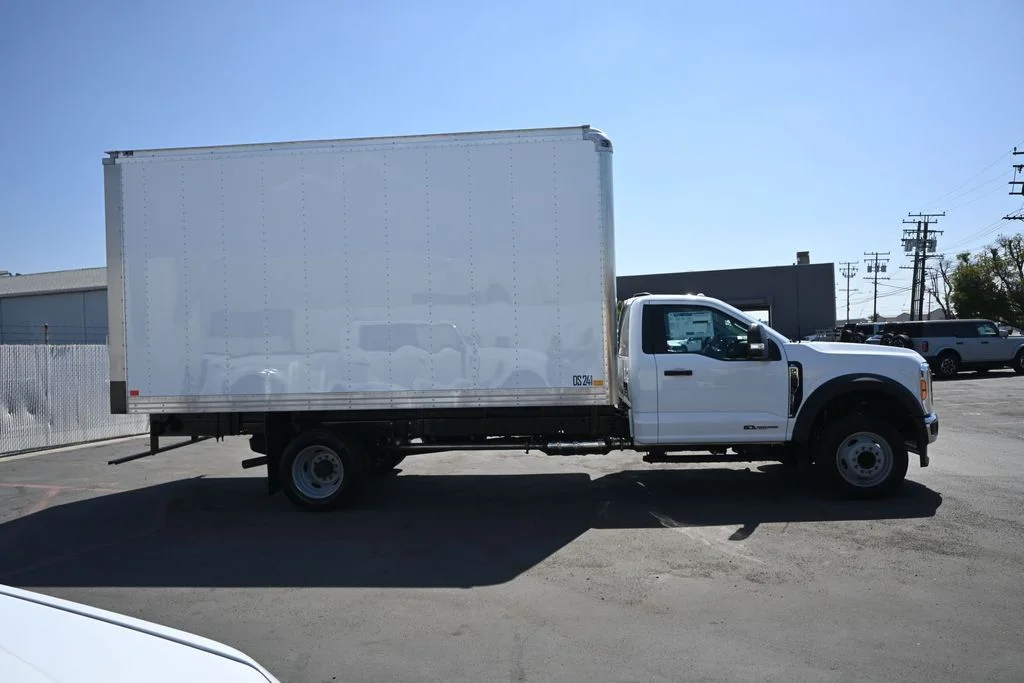 New 2026 White Ford XL image 4