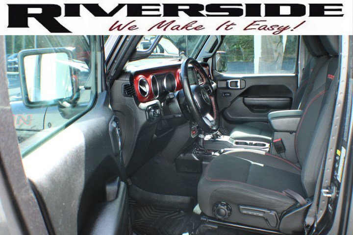 Used 2022 Granite Crystal Metallic Clearcoat Jeep Rubicon image 11