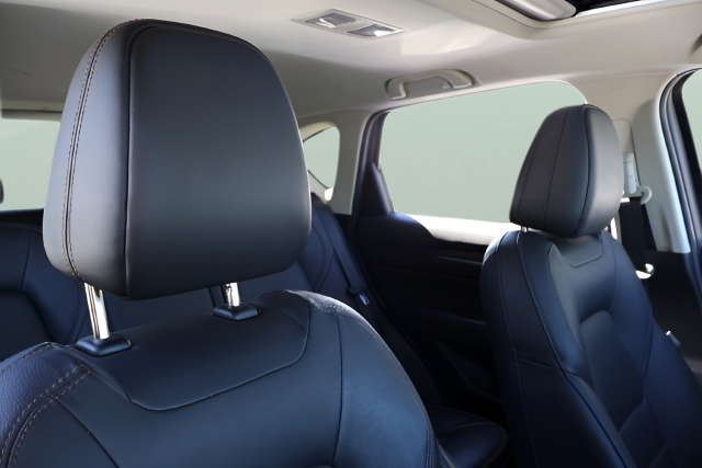 Used 2019 Red Mazda Grand Touring Reserve image 18