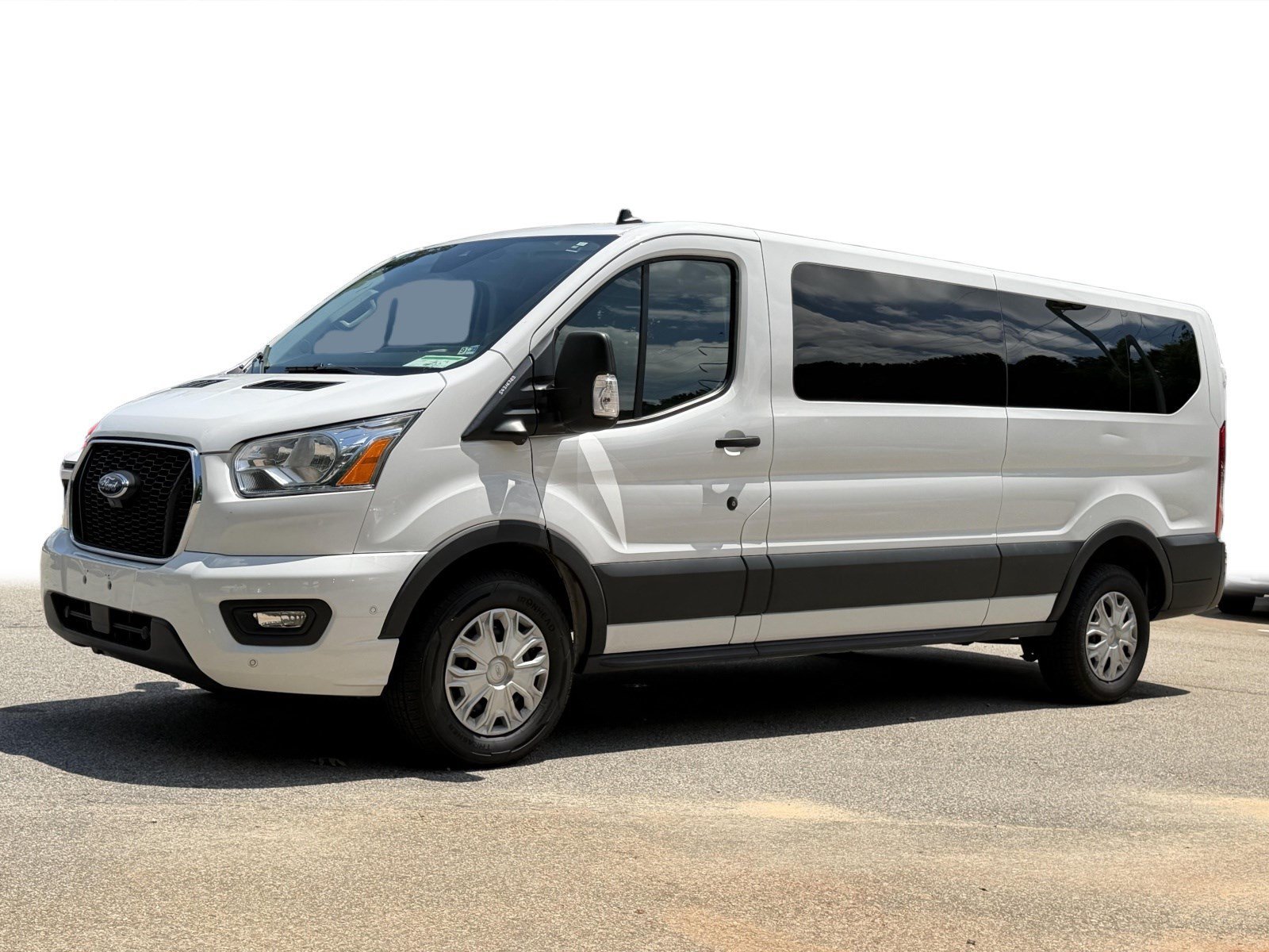 Used 2022 Oxford White Ford XLT image 16