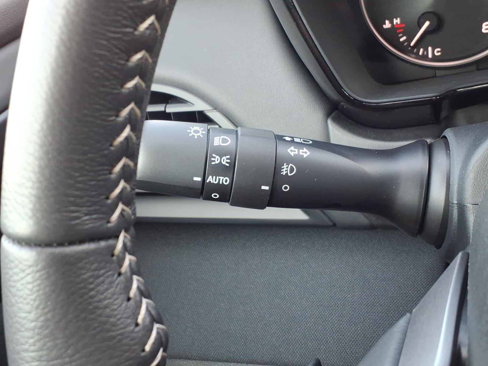 Used 2025 Ice Silver Metallic Subaru Premium image 25