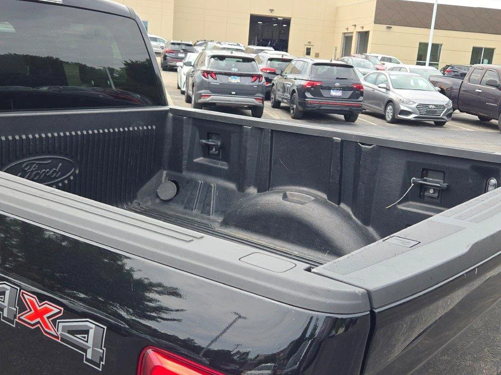Used 2023 Agate Black Ford XLT image 13