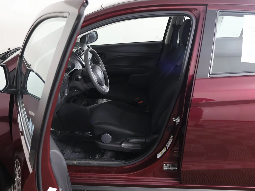 Used 2024 Red Mitsubishi LE image 26