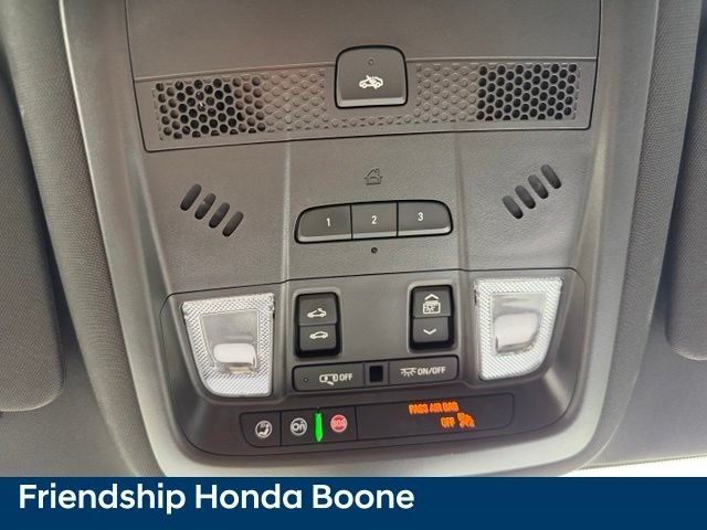 Used 2024 Red Cadillac Sport image 43