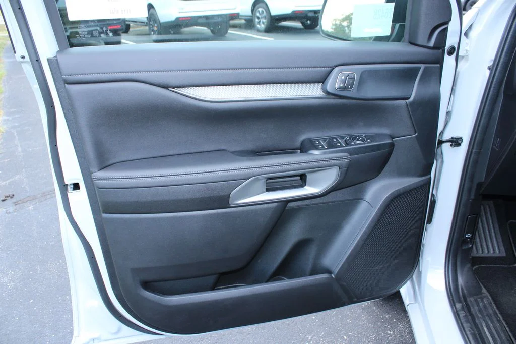 New 2026 Avalanche Ford Lariat® image 35