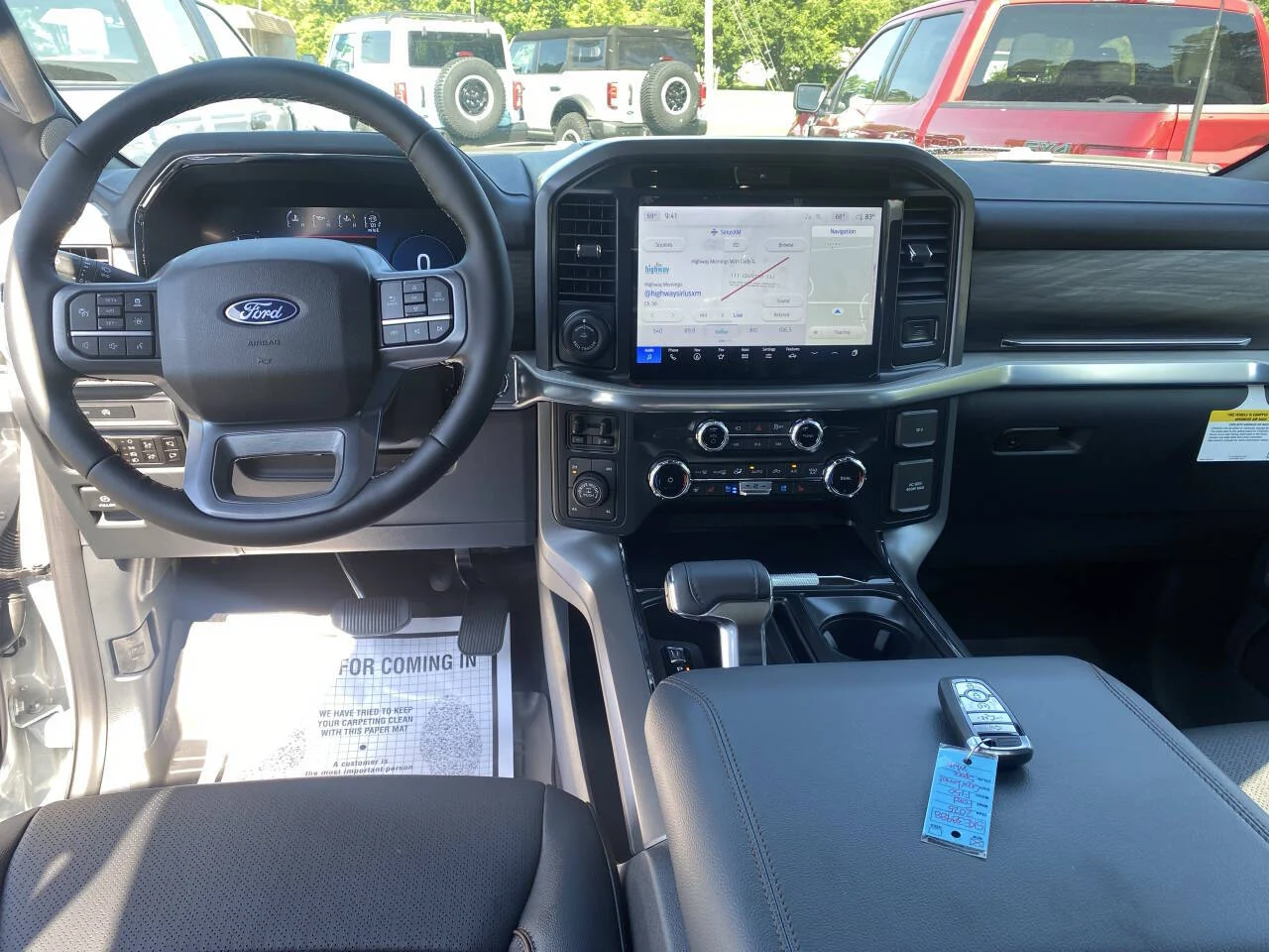 2025 Ford F-150 Lariat - Photo 11