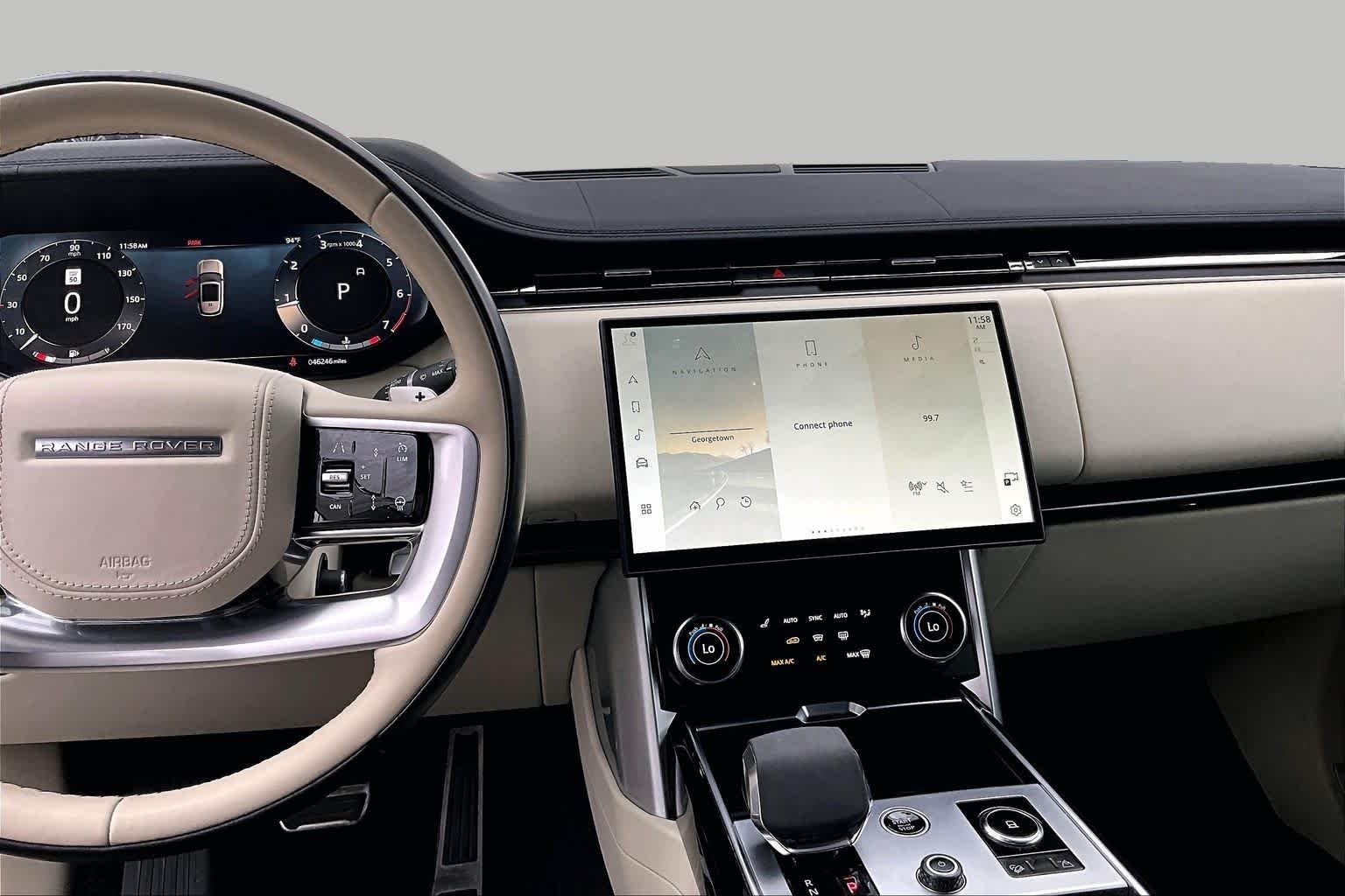 Used 2023 Carpathian Grey Premium Metallic Land Rover SE image 7