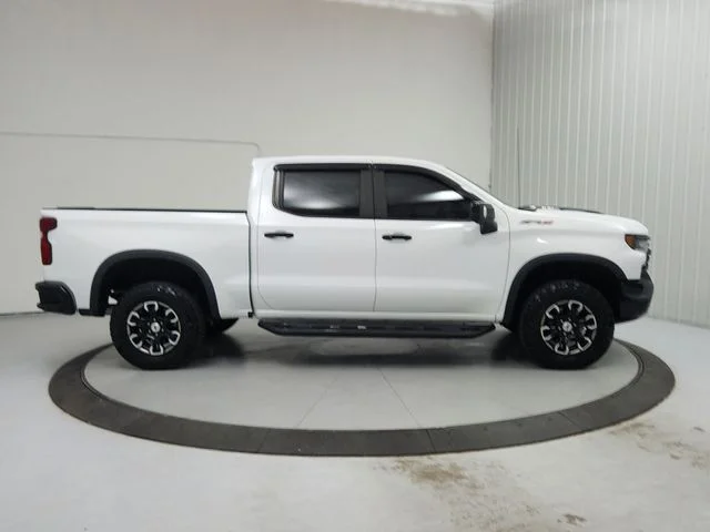 Used 2022 White Chevrolet ZR2 image 8