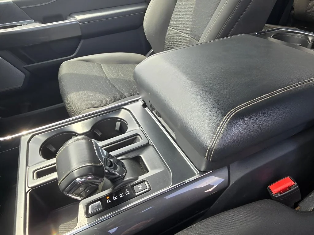 Used 2022 SPACE WHITE METALLIC Ford XLT image 15
