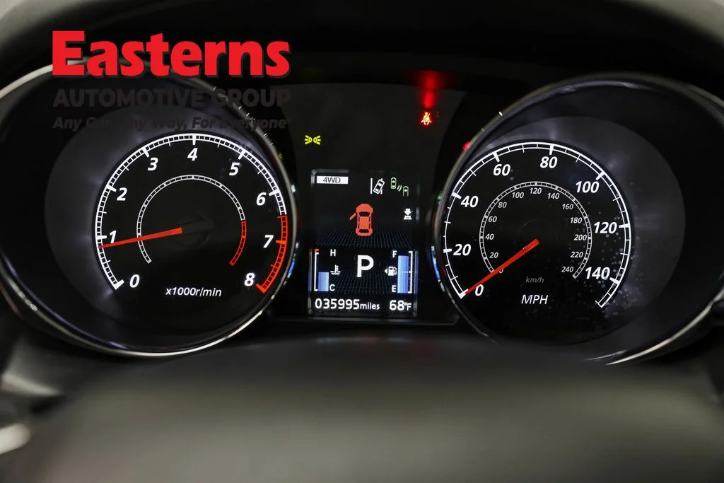 Used 2025 Red Mitsubishi 2.0 SE image 18