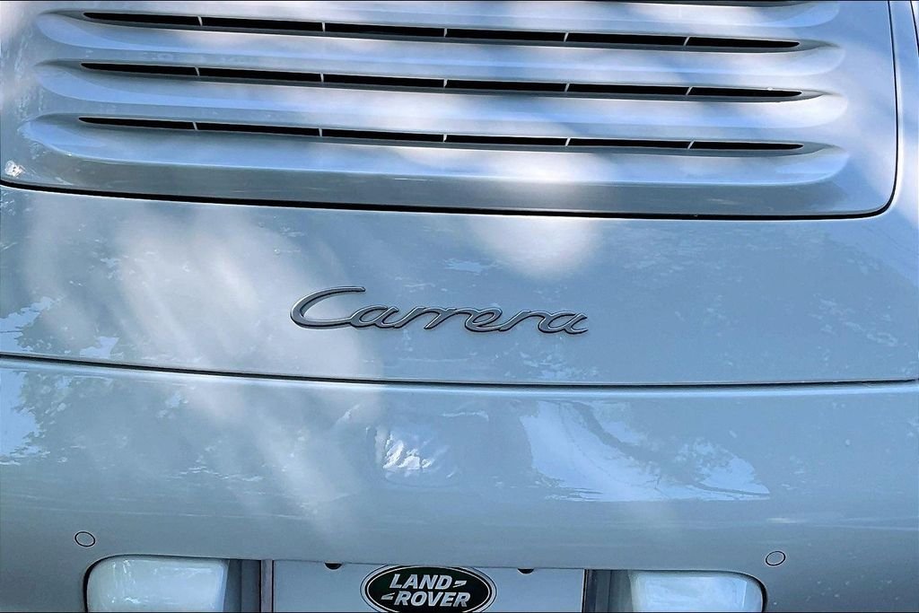 Used 2011 White Porsche Carrera image 33