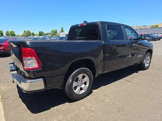 Used 2022 Diamond Black Crystal Pearlcoat Ram Big Horn image 4