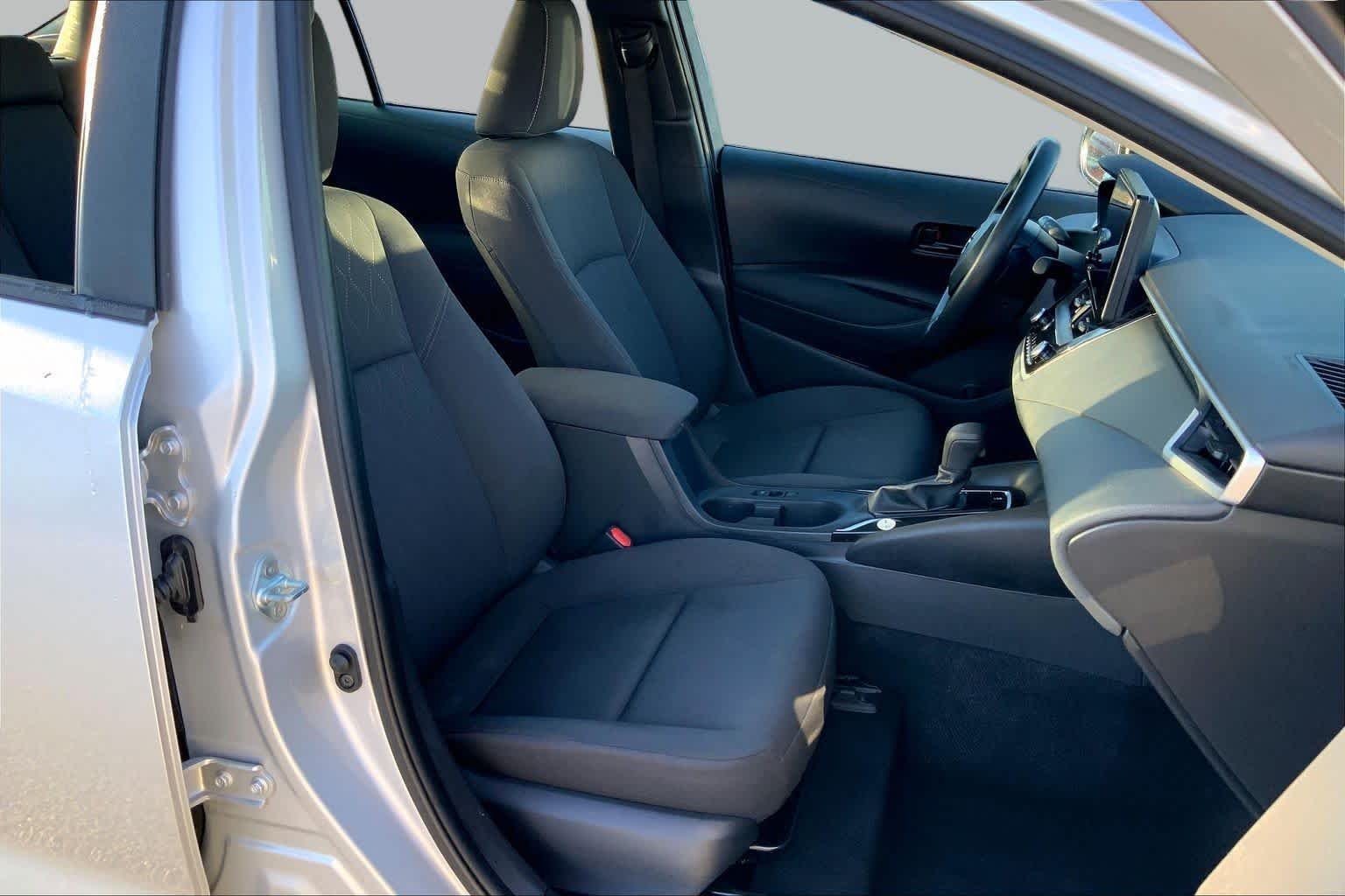 Used 2024 Classic Silver Metallic Toyota LE image 9