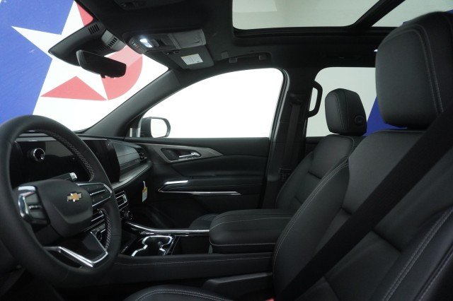 New 2026 Mosaic Black Metallic Chevrolet LT image 17