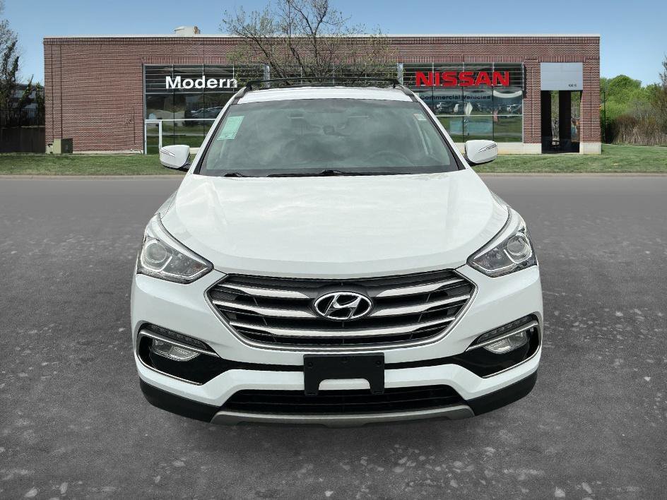 Used 2018 Pearl White Hyundai 2.4L image 6