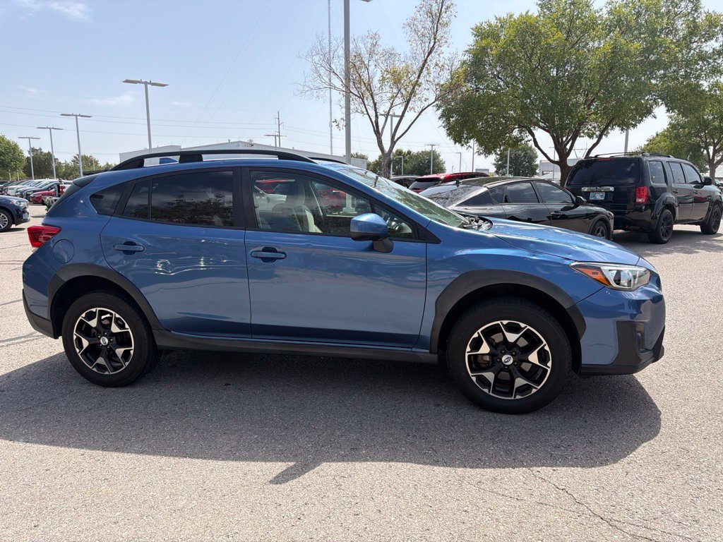 Used 2018 Blue Subaru 2.0i Premium image 4
