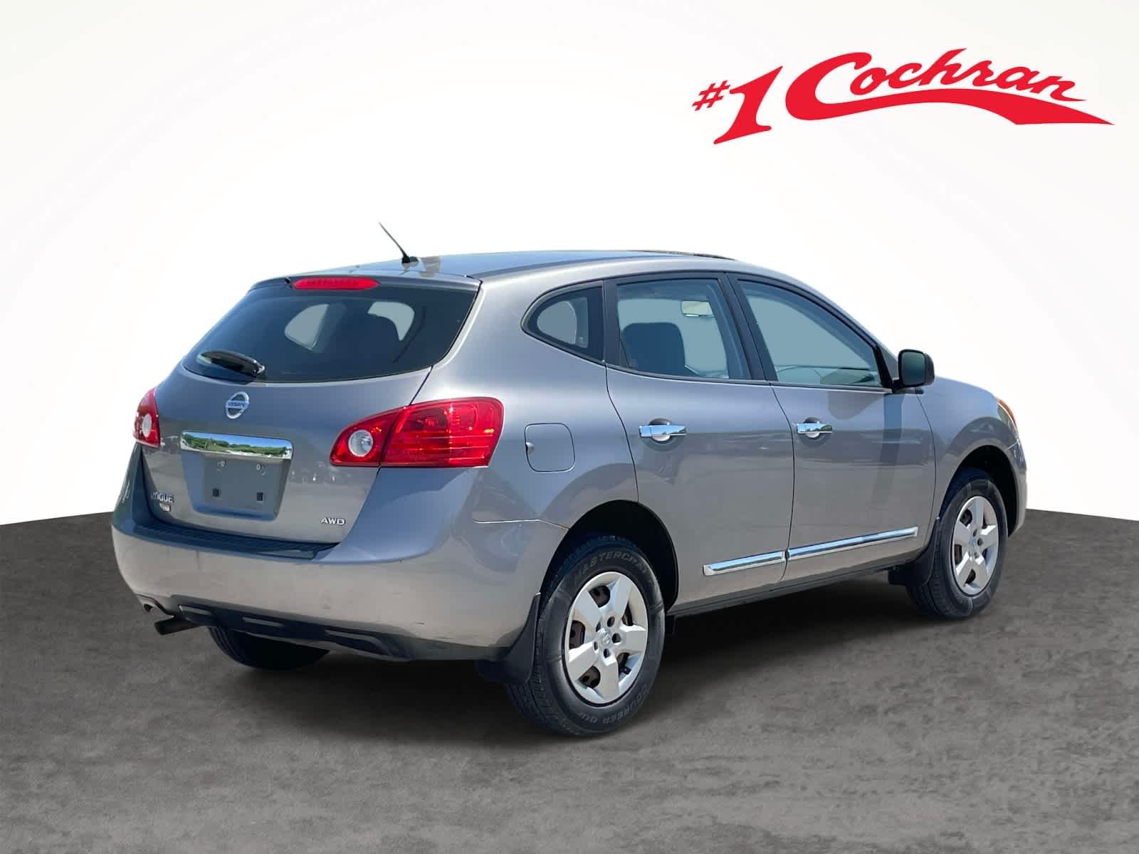 Used 2014 Platinum Graphite Nissan S image 7
