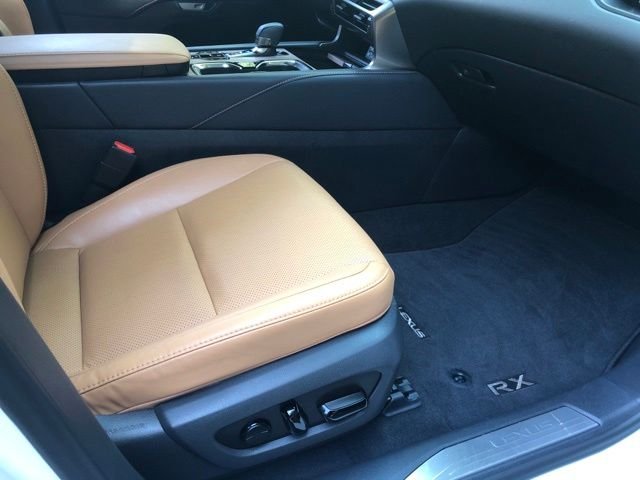 Certified Used 2024 White Pearl Lexus 350 Premium image 18