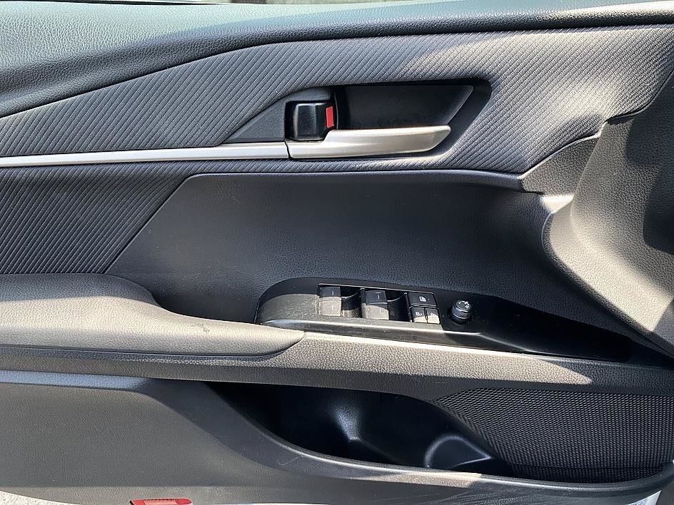 Used 2025 Heavy Metal Toyota SE image 8