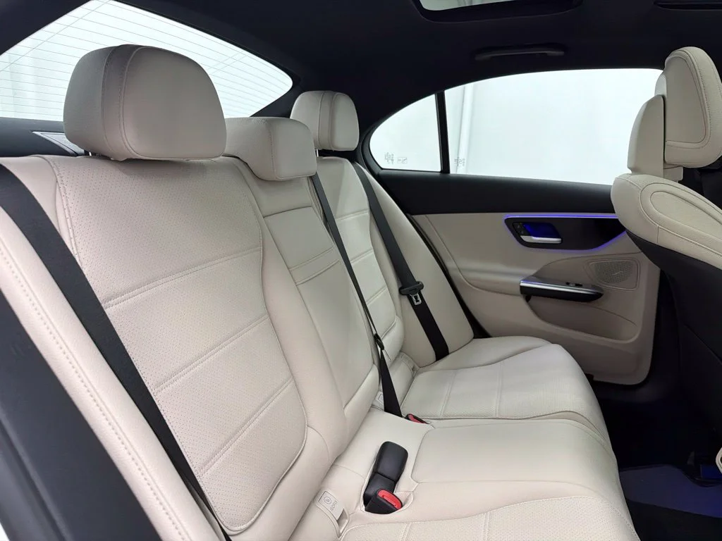New 2027 White Mercedes-Benz C 300 image 29