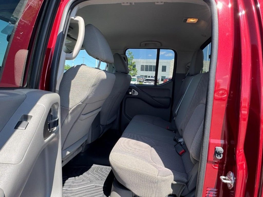 Used 2020 Red Nissan SV image 10