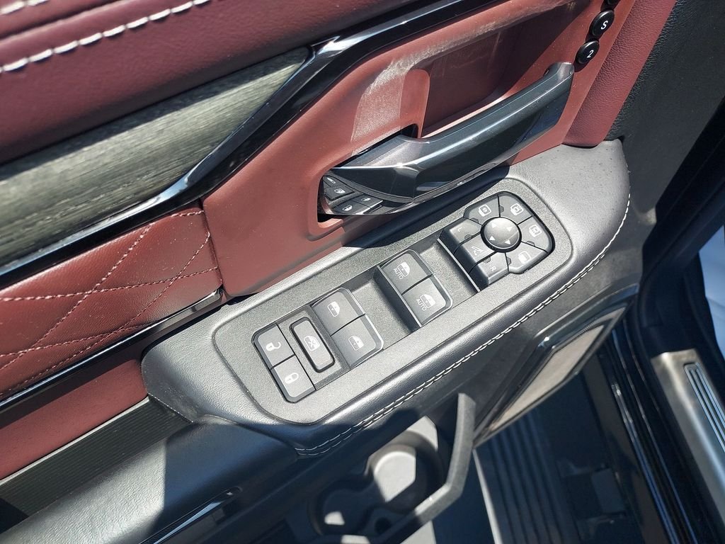 Used 2025 Black Ram Limited image 19