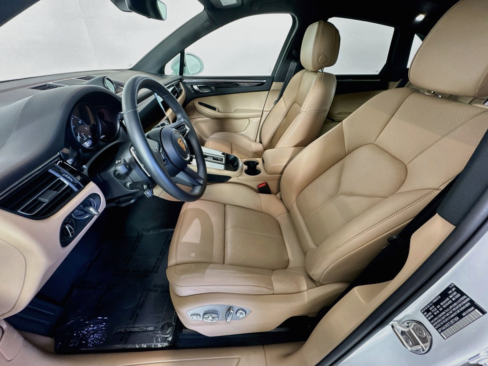 Used 2026 White Porsche  image 5