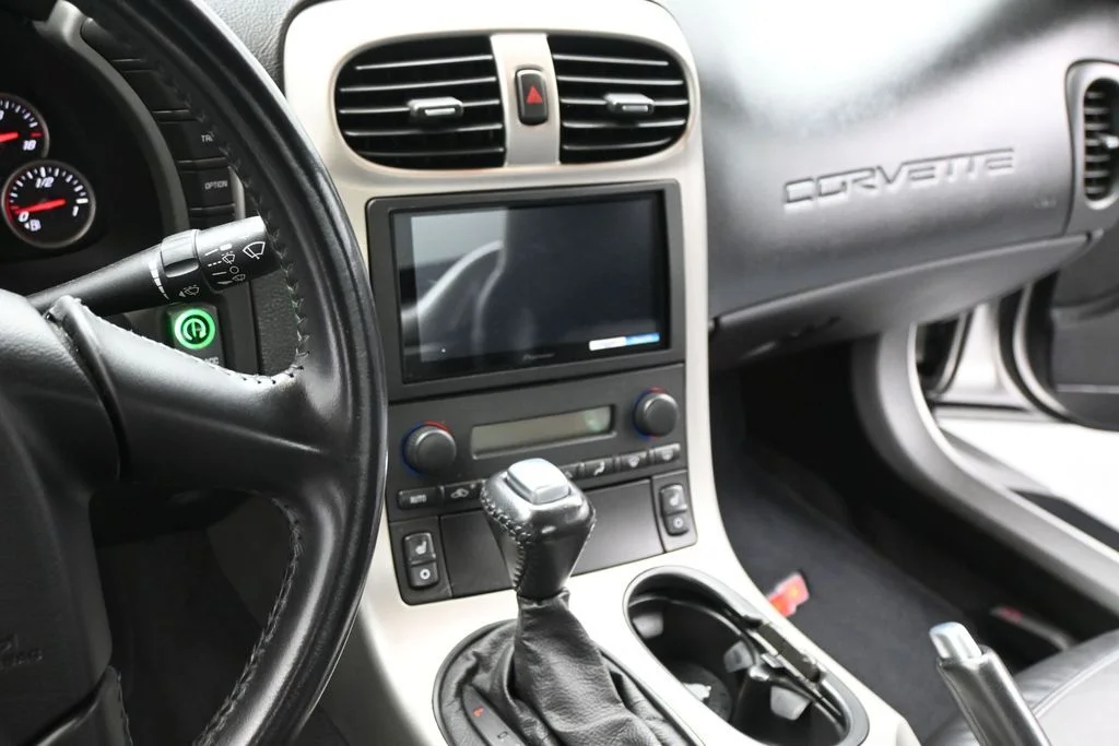 Used 2005 Silver Chevrolet Base image 13