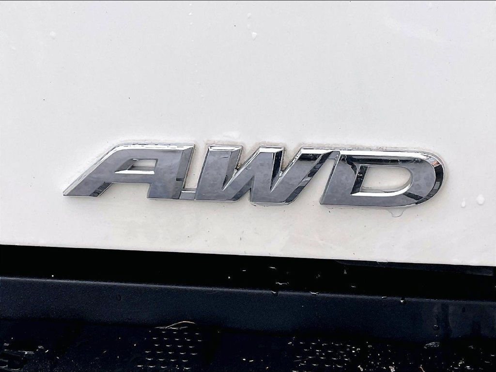 Used 2018 White Honda RTL image 28