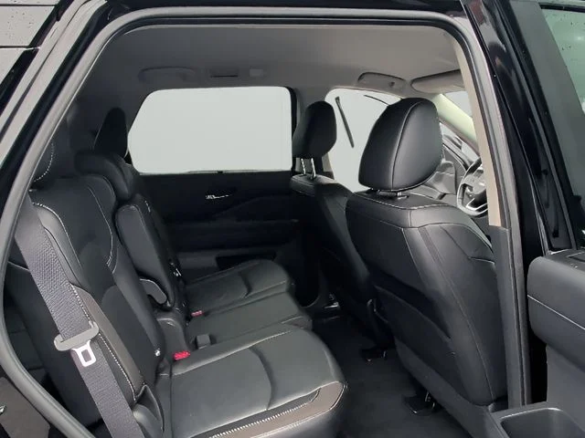 Used 2023 Black Nissan SL image 47