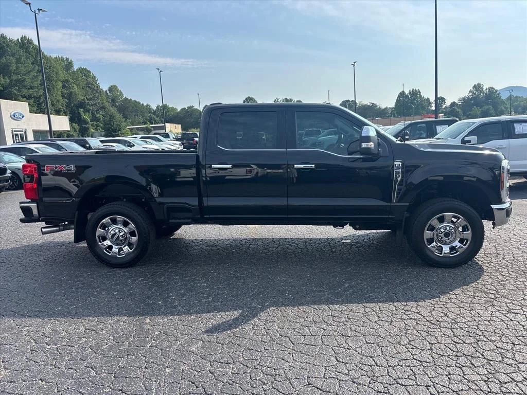 Certified Used 2024 Agate Black Metallic Ford Lariat image 9