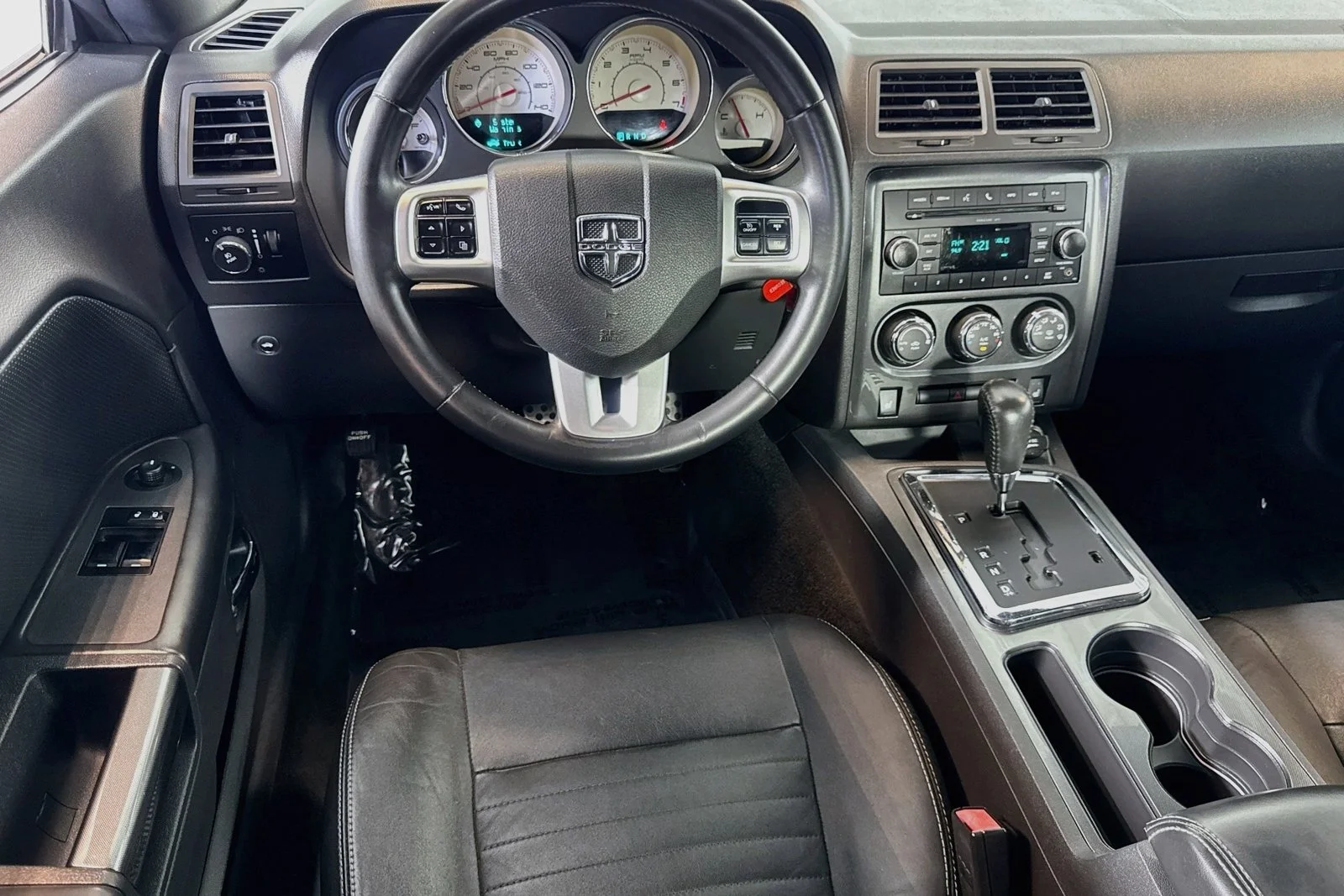 Used 2011 Billet Metallic Dodge  image 18