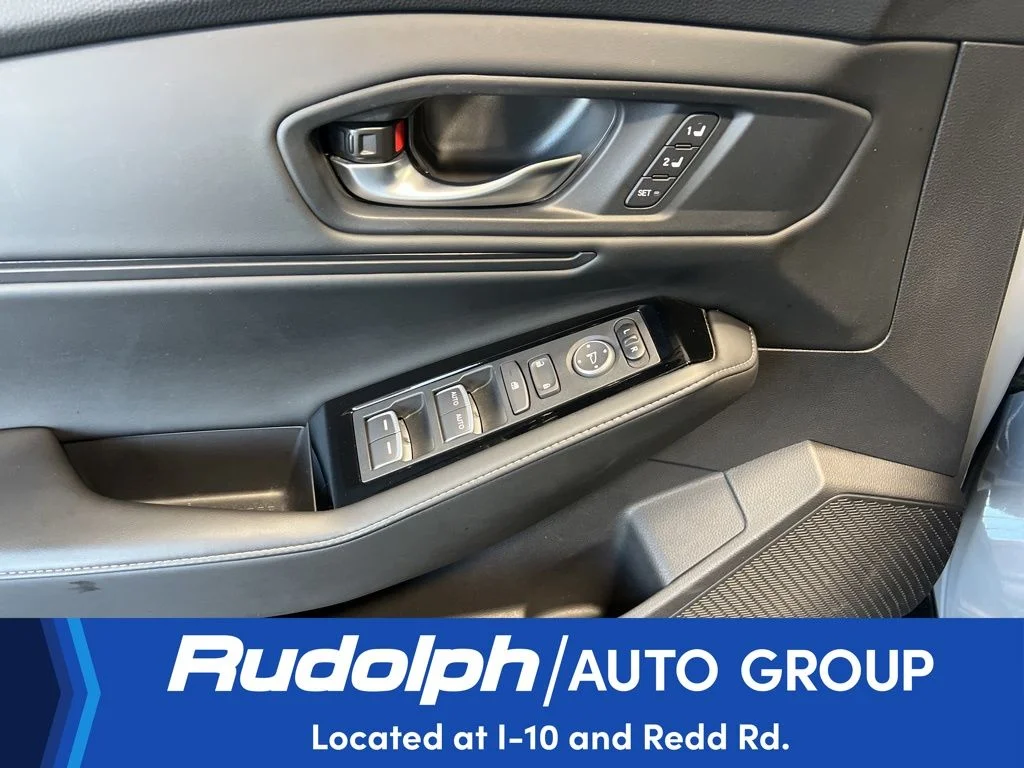 Used 2024 Gray Honda Touring image 11
