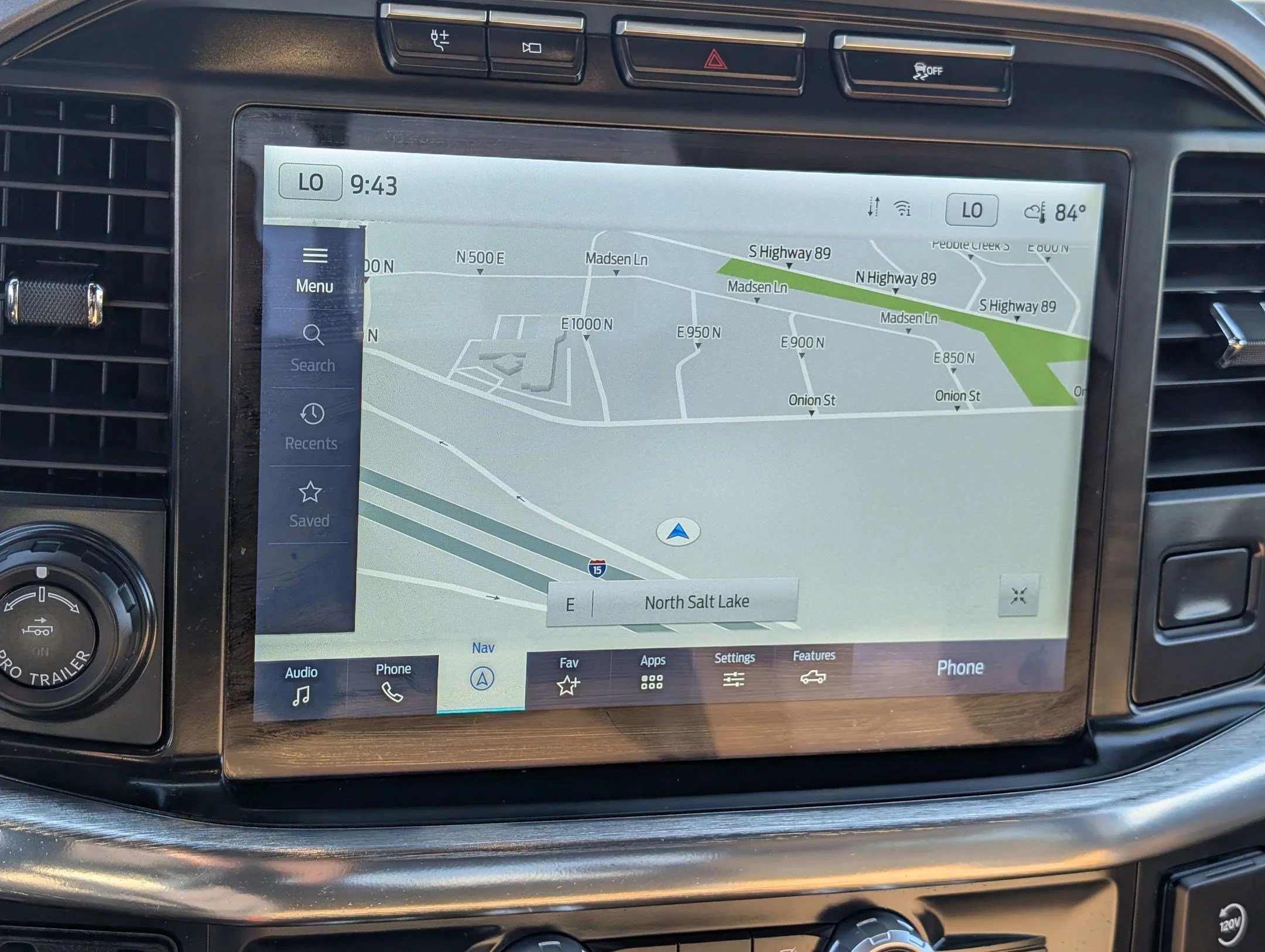 Used 2023 Gray Metallic Ford LARIAT image 21
