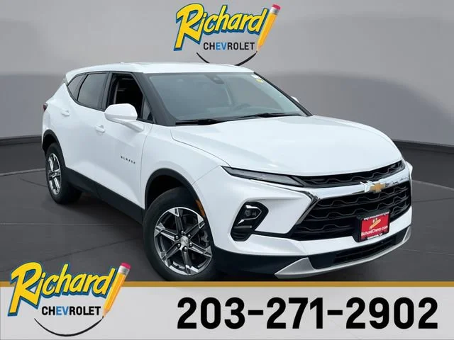2025 Chevrolet Blazer 2.0T 2LT AWD's photo