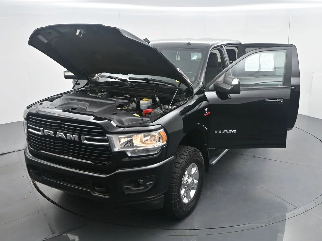 Used 2020 Diamond Black Ram Big Horn image 49