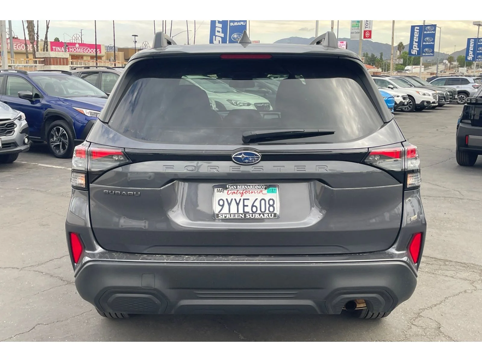 Used 2026 Magnetite Gray Metallic Subaru Premium image 4