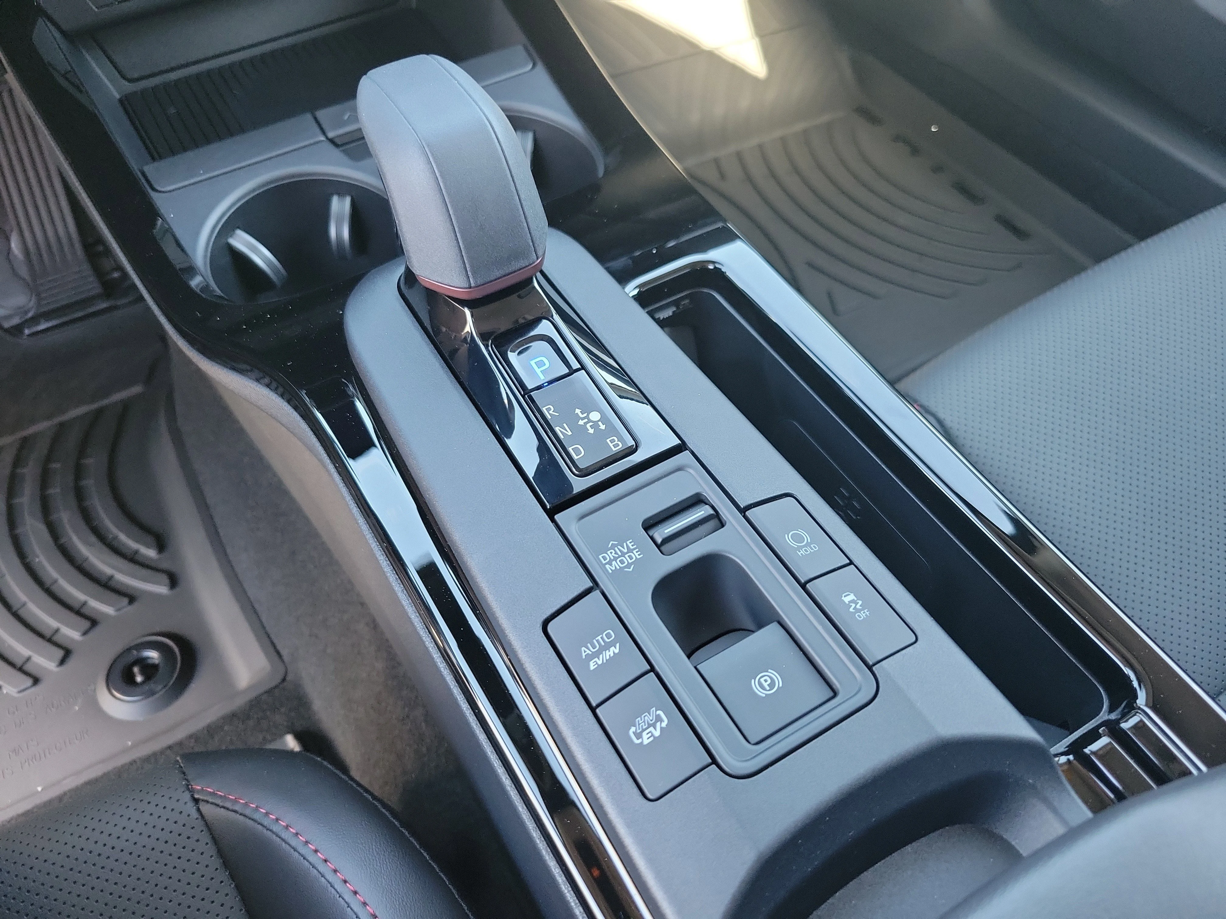 New 2026 Wind Chill Pearl Toyota XSE Premium image 7