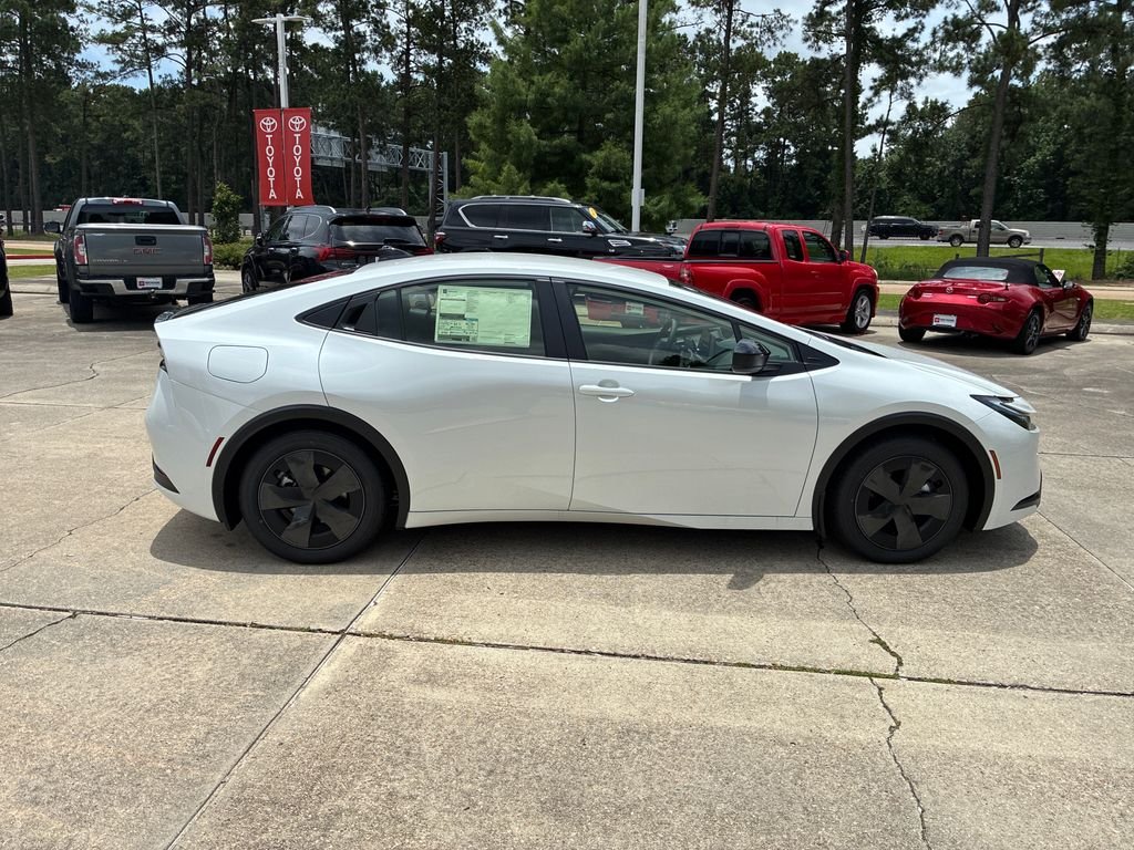 New 2026 WIND CHILL PEARL Toyota SE image 8