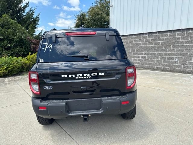 New 2026 Shadow Black Ford Badlands® image 5