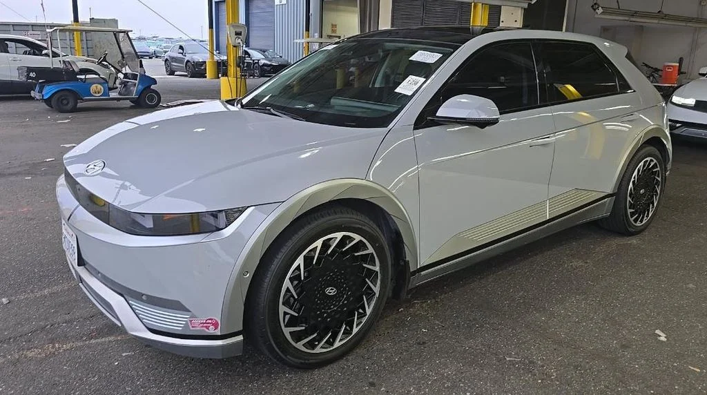 2023 Hyundai Ioniq 5 Limited AWD's photo