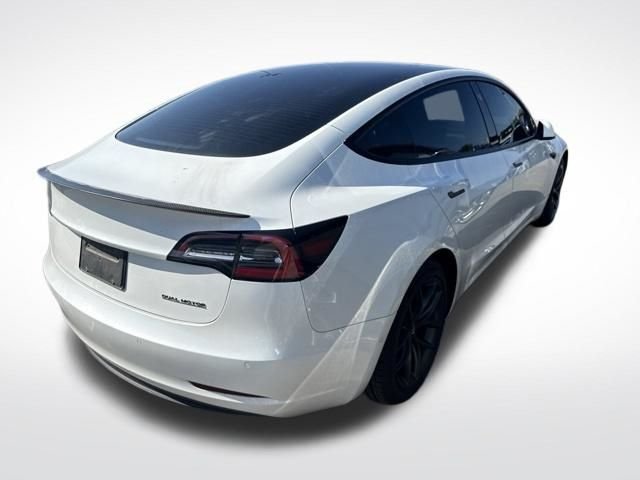 Used 2021  Tesla Performance image 4