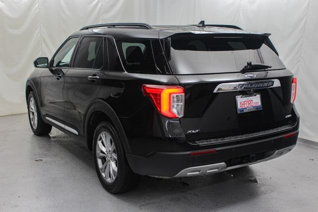 Certified Used 2023 Agate Black Metallic Ford XLT image 6