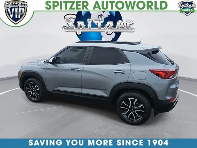 Used 2023 Gray Chevrolet ACTIV image 1