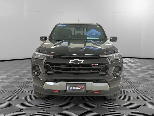 Certified Used 2025 Black Chevrolet Z71 image 8